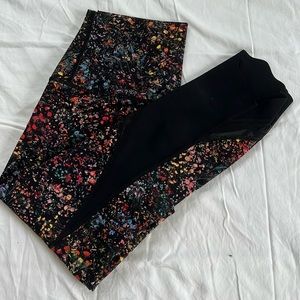 Lulu lemon leggings size 6! New condition.